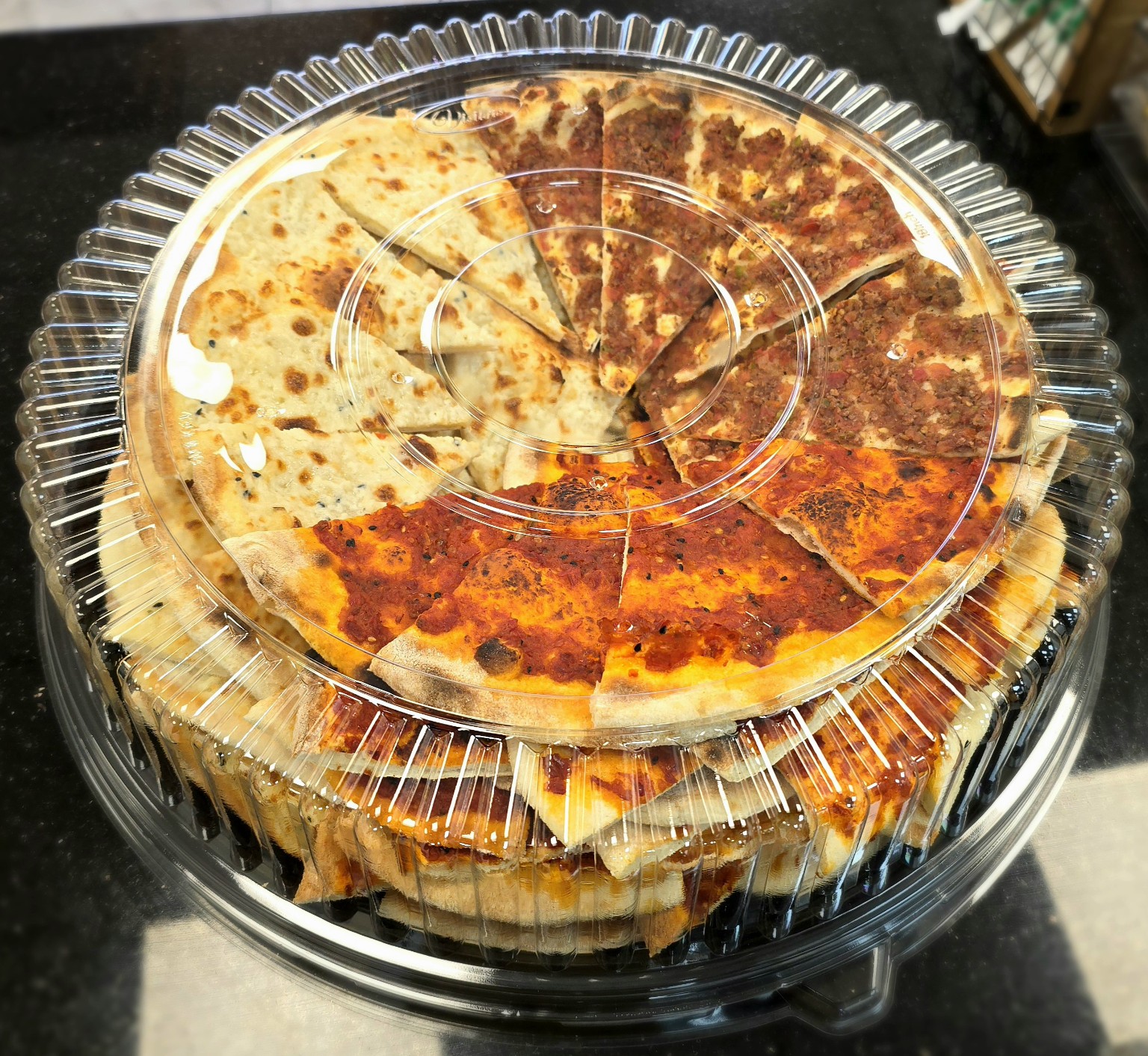 Mixed manaeesh tray